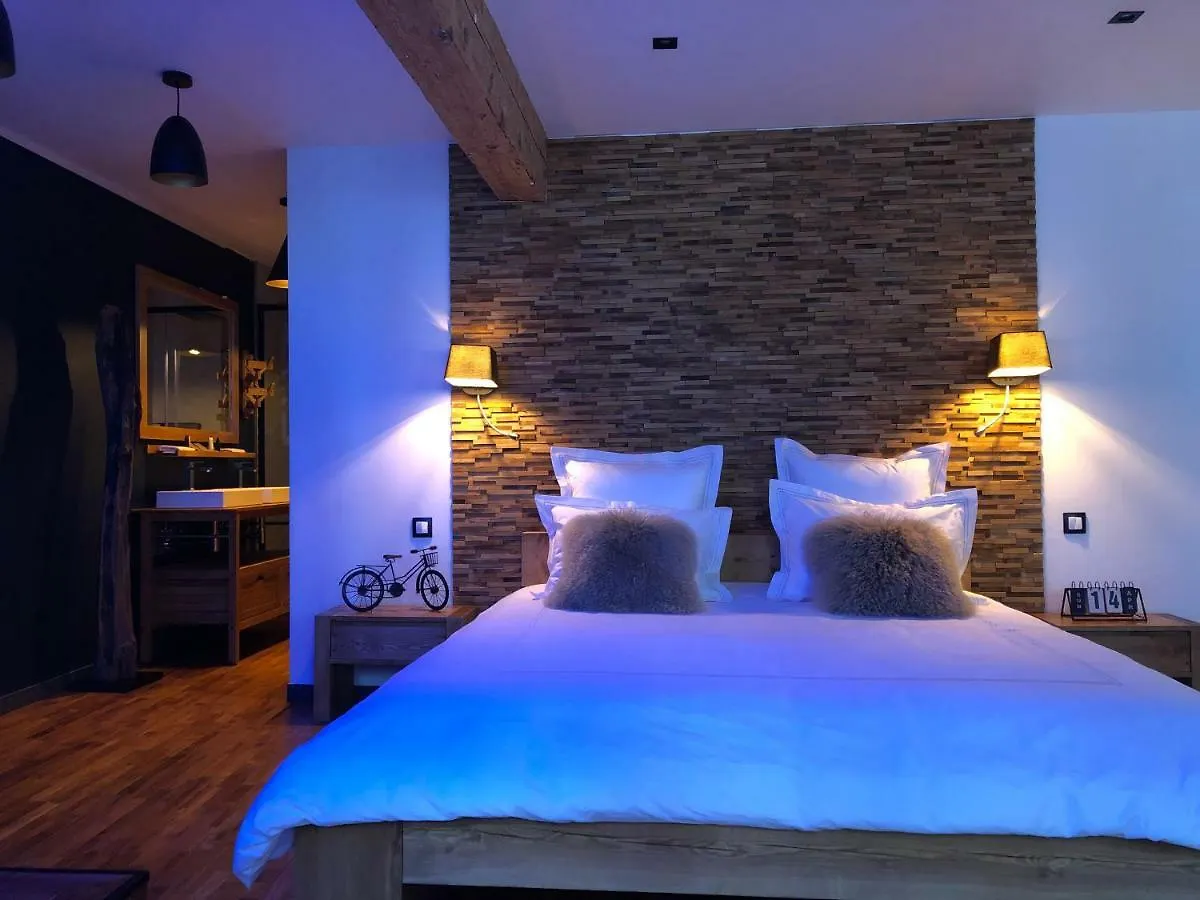 Les Suites Sainte Claire Annecy 0*,  France
