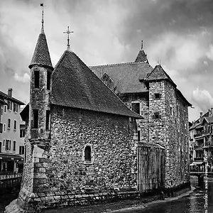 Appartement Design Appart O'prison.. Canal View & Old Prisons, Annecy