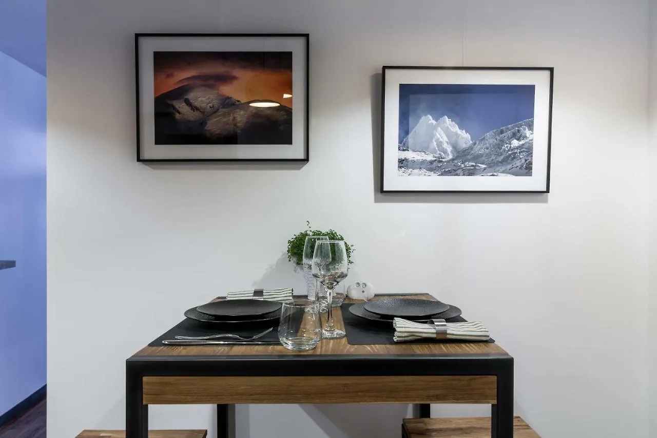 Les suites sainte claire Annecy 0*,  France