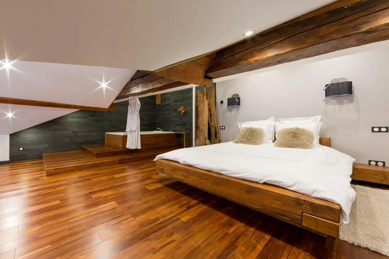 Les suites sainte claire Annecy